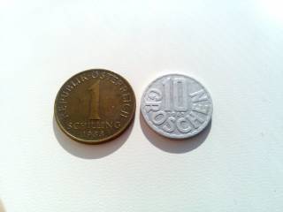 Австрія Австрия ^/--/^ Австрия 10 грошен 1967 + 1 шиллинг 1983 2 шт ^_^^^ Австрія 10 грішений 1967 + 1 шилінг 1983 2 шт - фото фото фото