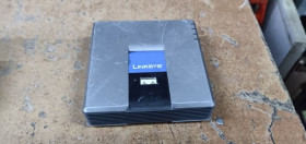 Маршрутизатори Маршрутизаторы ^/--/^ Маршрутизатор / Интернет-шлюз Cisco Linksys SPA /--/ 3102 Voice Gateway+Router № 220411 ^_^^^ Інтернет-шлюз Cisco Linksys SPA /--/ 3102 Voice Gateway+Router No 220411 - фото фото фото