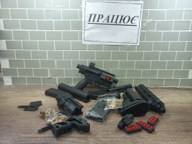 Інші дитячі іграшки Другие детские игрушки ^/--/^ новий дитячий іграшковий автомат ПРАЦЮЄ      (6146) ^_^^^ Новый детский игрушечный автомат Работает (6146) - фото фото фото