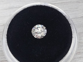 Діамант Бриллиант ^/--/^ Бриллиант  HPHT 0.53 Ct   5.18 х 5.2 х 3.18 мм Сертификат ^_^^^ Діамант HPHT 0.53 Ct 5.18 х 5.2 х 3.18 мм Сертифікат - фото фото фото