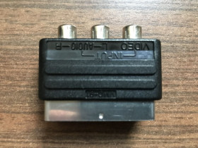 Кабелі, перехідники Кабели, переходники ^/--/^ Переходник 3 RCA - SCART    (VMC-91) от Sony PlayStation ^_^^^ Перехідник 3 RCA - SCART (VMC-91) від Sony PlayStation - фото фото фото