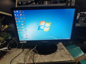 Samsung Samsung ^/--/^ Широкоформатный ЖК-монитор 19 дюймов Samsung SyncMaster S /--/ 19 /--/ A /--/ 10 /--/ N № 24271108 ^_^^^ Широкоформатний ЖК-монітор 19 дюймів Samsung SyncMaster S /--/ 19 /--/ A /--/ 10 /--/ N No 24271108 - фото фото фото