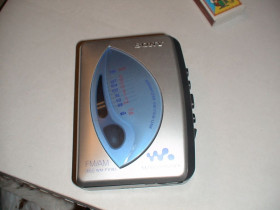 DVD-Плеери, приставки Smart TV DVD-Плееры, приставки Smart TV ^/--/^ Кассетный Плеер sony wm fx 193 с радио .Раритет ^_^^^ Касетний Плеєр sony wm fx 193 з радіо. - фото фото фото