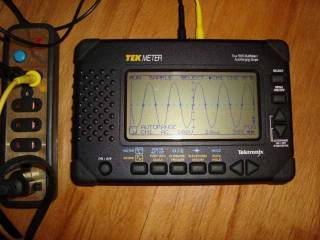 Осцилографи Осциллографы ^/--/^ Осциллограф / мультиметр Tektronix THM /--/ 550 ^_^^^ Осцилограф / мультиметр Tektronix THM /--/ 550 - фото фото фото