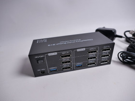 USB адаптери USB адаптеры ^/--/^ KVM-перемикач Displayport KVM Switch 2 /--/ x /--/ 3 3-Channel Monitor Перемикач на 3 монітори та 2 ПК, USB хаб ^_^^^ KVM-переключатель Displayport KVM Switch 2 /--/ x /--/ 3 3-Channel Monitor Переключатель на 3 монитора и 2 ПК, USB хаб - фото фото фото