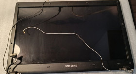 Корпуса Корпуса ^/--/^ Корпус матрці,шлейф,завіси Samsung ^_^^^ Корпус матрицы,шлейф, занавесы Samsung - фото фото фото