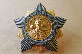 Копії медалей і знаків Копии медалей и знаков ^/--/^ Орден Богдана Хмельницкого 1 степени Копия ^_^^^ Орден Богдана Хмельницького 1 ступеня Копія - фото фото фото