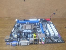Материнські плати Материнские платы ^/--/^ T /--/ 45 ASRock H /--/ 55 /--/ M-LE + i /--/ 5-650  F /--/ 26 ^_^^^ T /--/ 45 ASRock H /--/ 55 /--/ M-LE + i /--/ 5-650 F /--/ 26 - фото фото фото