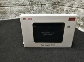 Жорсткі диски Жесткие диски ^/--/^ Зовнішній накопичувач SSd 2 /--/ Tb  *80884 ^_^^^ Внешний накопитель SSd 2 /--/ Tb *80884 - фото фото фото