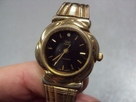 Годинники Часы ^/--/^ Женские наручные часы QQ Q&amp;Q superior Ki /--/ 33 OO /--/ 2 /--/ DY кварц с браслетом №12072 ^_^^^ Жіночі наручний годинник QQ Q&amp;Q superior Ki /--/ 33 OO /--/ 2 /--/ DY кварц з браслетом No /--/ 12072 - фото фото фото