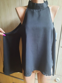 Блузки, сорочки Блузки, рубашки ^/--/^ Блузка Boohoo топ с открытыми плечами и высоким воротником uk 10 S р. 44 ^_^^^ Блузка Boohoo топ з відкритими плечима і високим комірцем uk 10 S р. 44 - фото фото фото