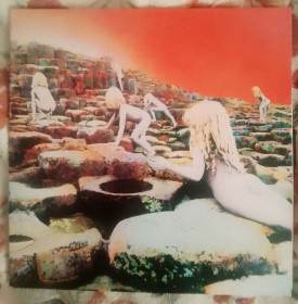 Платівки Пластинки ^/--/^ ластинка Led Zeppelin - Houses of the Holy 1973   (Re 1976, Atlantic P-10107 /--/ A, Insert, GF, OIS, Matrix P-8288 /--/ A /--/ 1/A /--/ 2, Japan) ^_^^^ ластинка Led Zeppelin - Houses of the Holy 1973 (Re 1976, Atlantic P-10107 /--/ A, Insert, GF, OIS, Matrix P-8288 /--/ A /--/ 1/A /--/ 2, Japan) - фото фото фото