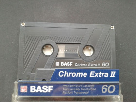 Касети Кассеты ^/--/^ Аудиокассета BASF Chrome Extra II 60 ^_^^^ Аудіокасет BASF Chrome Extra II 60 - фото фото фото