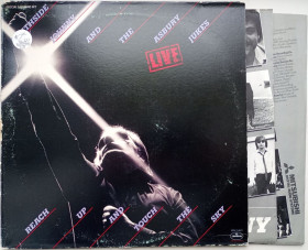 Платівки Пластинки ^/--/^ SOUTHSIDE JOHNNY AND THE ASBURY JUKES Live : Reach Up And Touch The Sky 2 /--/ LP EX/VG ^_^^^ SOUTHSIDE JOHNY AND THE ASBURY JUKES Live: Reach Up And Touch The Sky 2 /--/ LP EX/VG - фото фото фото