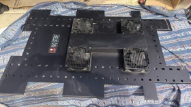 Шафи Шкафы ^/--/^ Підлога до шафи APC AR /--/ 3100 з охолодженням ^_^^^ Пол к шкафу APC AR /--/ 3100 с охлаждением - фото фото фото