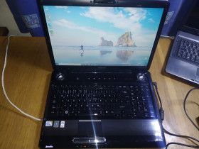 Toshiba Toshiba ^/--/^ Игровой ноутбук Toshiba 17 дюймов ^_^^^ Ігровий ноутбук Toshiba 17 дюймів - фото фото фото