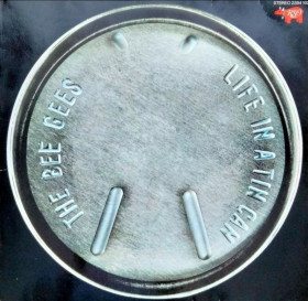 Платівки Пластинки ^/--/^ Bee Gees - Life In A Tin Can - 1972.   (LP). 12. Vinyl. Пластинка. Germany. ^_^^^ Bee Gees - Life In A Tin Can - 1972. (LP). 12. Vinyl. Платівка. Germany. - фото фото фото