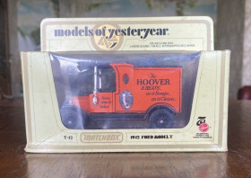 : Закордонні : Зарубежные ^/--/^ Модель автомобиля FORD MODEL T 1912 HOOVER 1:43 YESTERYEAR MATCHBOX Англия ^_^^^ Модель автомобіля FORD MODEL T 1912 HOOVER 1:43 YESTERYEAR MATCHBOX Англія - фото фото фото