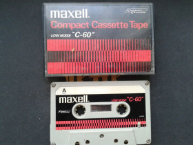 Касети Кассеты ^/--/^ Аудиокассета Maxell Low Noise C-60 ^_^^^ Аудіокасет Maxell Low Noise C-60 - фото фото фото