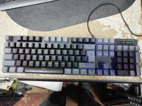 Клавіатури Клавиатуры ^/--/^ Игровая клавиатура с подсветкой RGB GamePro MK /--/ 105 /--/ B USB № 26070407 ^_^^^ Ігрова клавіатура з підсвічуванням RGB GamePro MK /--/ 105 /--/ B USB No 26070407 - фото фото фото