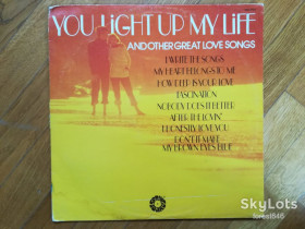 Платівки Пластинки ^/--/^ You light up my life and other great love songs-NM-США - фото фото фото