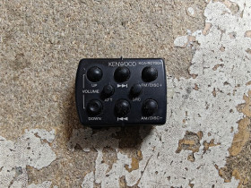 Автомагнітоли Автомагнитолы ^/--/^ Пульт дистанционного управления Kenwood KCA-RC /--/ 700 /--/ A № 26030904 ^_^^^ Пульт дистанційного керування Kenwood KCA-RC /--/ 700 /--/ A No 26030904 - фото фото фото