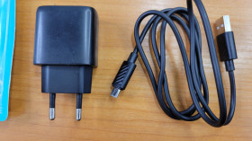 Зарядні пристрої Зарядные устройства ^/--/^ зарядний пристрій 5 /--/ в USB ^_^^^ зарядное устройство 5 /--/ в USB - фото фото фото