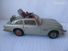 : Закордонні : Зарубежные ^/--/^ Corgi toys. Aston Martin D. B. 5. Серия Агент 007 Джеймс Бонд ^_^^^ Corgi toys. Aston Martin D. B. 5. Агент 007 Джеймс Бонд - фото фото фото