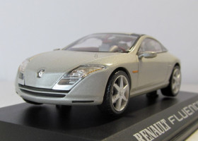 : Закордонні : Зарубежные ^/--/^ Renault Fluence Concept Car, Norev 1:43 бокс . Рено Флюенс Норев ^_^^^ Renault Fluence Concept Car, Norev 1:43 бокс - фото фото фото