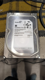 Жорсткі диски Жесткие диски ^/--/^ Жорсткий диск Seagate Constellation ES.2 ST /--/ 33000650 /--/ NS 3 /--/ TB №14 ^_^^^ Жесткий диск Seagate Constellation ES.2 ST /--/ 33000650 /--/ NS 3 /--/ TB No /--/ 14 - фото фото фото