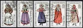 Інші країни Другие страны ^/--/^ НДР 1977 - Історичні сербські костюми  (Г) ^_^^^ ГДР 1977 - Исторические сербские костюмы (Г) - фото фото фото