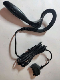 Навушники, гарнітури Наушники, гарнитуры ^/--/^ Гарнітура Nokia HDB-4 ^_^^^ Гарнитура Nokia HDB-4 - фото фото фото