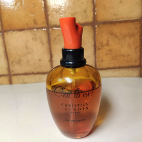 Інше Другое ^/--/^ * Christian Lacroix c&amp;apos;est la vie eu de parfum - винтаж ^_^^^ * Ваза бронза індія . увісиста . товстостінна . візерунок шикарний ручної роботи. 16 см - фото фото фото