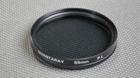 Світлофільтри Светофильтры ^/--/^ Quantaray Polarizer PL 55 /--/ мм. поляризационный светофильтр 100% оригинал Japan Вживане ^_^^^ Quantaray Polarizer PL 55 мм поляризаційний світлофільтр 100% оригінал Japan - фото фото фото