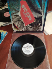 Платівки Пластинки ^/--/^ Место встречи  2  beatles  беликов  кузьмин ^_^^^ Місце зустрічі дискотека 2 beatles біликів кузьмін - фото фото фото