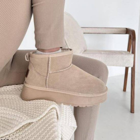 УГГІ (UGG) УГГИ (UGG) ^/--/^ Шоколадные угги платформа, натуральная замша 36-40 /--/ р код 4455 ^_^^^ Біжеві вугги на платформі, біж вугі платформа, уги 38,40 /--/ р код 0116 - фото фото фото