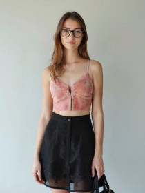 Топи Топы ^/--/^ Бархатный топ-бралетт с глубоким вырезом від missguided ^_^^^ Бархатный топ-бралетт с глубоким вырезом от missguided - фото фото фото