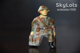Фігурки, солдатики Фигурки, солдатики ^/--/^ солдат десантник армии ГДР 70 - 75 /--/ мм резина ^_^^^ солдат десантник армії НДР 70 - 75 /--/ мм гума - фото фото фото