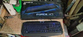 Клавіатури Клавиатуры ^/--/^ Игровая клавиатура с подсветкой Gigabyte Force K /--/ 7 USB № 23191017 ^_^^^ Ігрова клавіатура з підсвіткою Gigabyte Force K /--/ 7 USB No 23191017 - фото фото фото