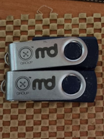 USB флешнакопичувачі USB флешнакопители ^/--/^ Глючная флешка 2 гб md group yeestor t /--/ 18 /--/ d синяя ^_^^^ Глючна флешка 2 гб md group yeestor t /--/ 18 /--/ d синя - фото фото фото