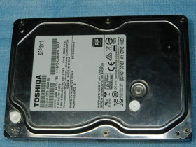 Жорсткі диски Жесткие диски ^/--/^ Накопичувач HDD TOSHIBA DT /--/ 01 /--/ ACA /--/ 100  (1000 /--/ GB 7200 /--/ RPM SATA 6 /--/ Gbs 24 /--/ MB Cache 3.5) ^_^^^ Накопитель HDD TOSHIBA DT /--/ 01 /--/ ACA /--/ 100 (1000 /--/ GB 7200 /--/ RPM SATA 6 /--/ Gbs 24 /--/ MB Cache 3. 5) - фото фото фото