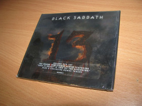 Музичні диски Музыкальные диски ^/--/^ BLACK SABBATH - 13     (2013 Vertigo DIGI 2 /--/ CD SET,3 /--/ D COVER,1 /--/ st press,USA) ^_^^^ BLACK SABBATH - 13 (2013 Vertigo DIGI 2 /--/ CD SET,3 /--/ D COVER,1 /--/ st press,USA) - фото фото фото