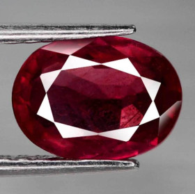 Рубін Рубин ^/--/^ Рубин натуральный  2.42 Ct.  9.1 x 7.2 x 3.3 mm ^_^^^ Рубін натуральний 2.42 Ct. 9.1 x 7.2 x 3.3 mm - фото фото фото