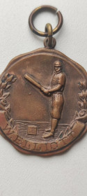 Інше Другое ^/--/^ 1927 год нечастая медаль Чемпионат по софтболлу США, хорошее состояние sb /--/ 546 ^_^^^ 1927 рік нечаста медаль Чемпіонат з софтболлу США, гарний стан sb /--/ 546 - фото фото фото