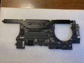 Материнські плати Материнские платы ^/--/^ материнська плата з Macbook Pro Retina A /--/ 1398 mid 2013  залиття ^_^^^ материнская плата с Macbook Pro Retina A /--/ 1398 mid 2013 - фото фото фото