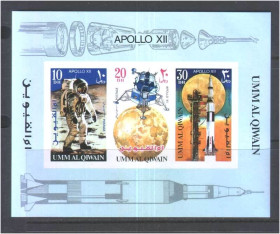 Освоєння космосу Освоение космоса ^/--/^ Космос . Ум аль Кивайн  MNH - б/з блок - APOLLO - XII  - ^_^^^ Ум аль Ківайн MNH - б/з блок - APOLLO - XII - - фото фото фото