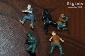 Фігурки, солдатики Фигурки, солдатики ^/--/^ немцы советские солдаты Airfix ЗВЕЗДА и т.п. 50-52 /--/ мм набор ^_^^^ німці радянські солдати Airfix Зірки і т.п. 50-52 /--/ мм набір - фото фото фото