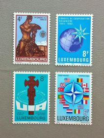 Бенілюкс Бенилюкс ^/--/^ Люксембург Флаги 1983 ^_^^^ Люксембург Прапори 1983 - фото фото фото