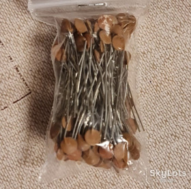 Конденсатори Конденсаторы ^/--/^ 12 /--/ пкФ  50 /--/ В.  КД /--/ 1.  100 /--/ шт ^_^^^ 12 /--/ пкФ 50 /--/ В. КД /--/ 1. 100 /--/ шт - фото фото фото