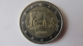 Латвія Латвия ^/--/^ 2 євро 2016 рік Латвія. Латвійська бура корова. ^_^^^ 2 евро 2016 год Латвия. Латвийская бурая корова. - фото фото фото